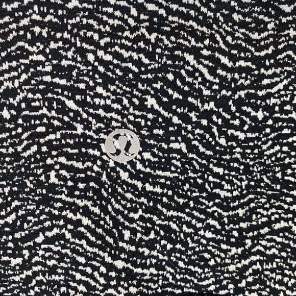 Lululemon Wunder Under Crop Hi-Rise 21" Luon Ripple Jacquard Black White Size 4 - Picture 6 of 8